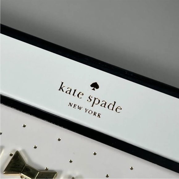 kate spade Gold Bowtie Push Pins NWT - Picture 2 of 7